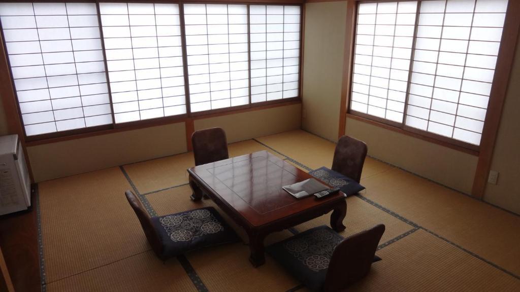 Matsunoi Ryokan Kuszacu Szoba fotó