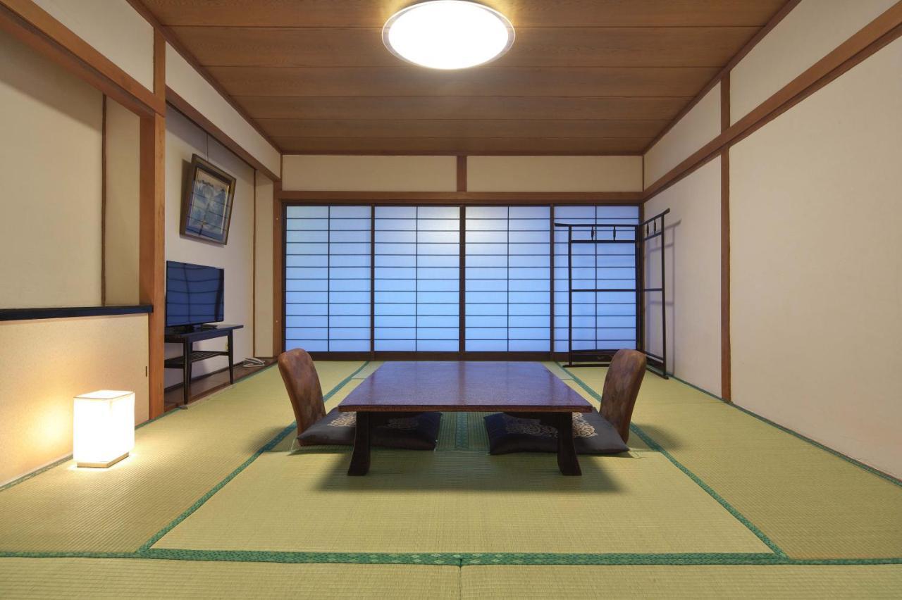 Matsunoi Ryokan Kuszacu Kültér fotó